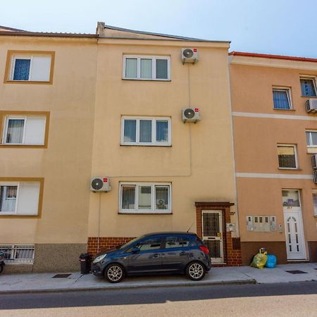 Apartments And Room Art Crikvenica Eksteriør billede
