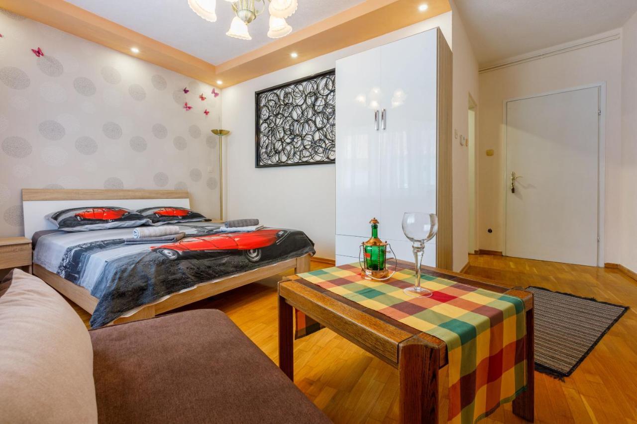 Apartments And Room Art Crikvenica Eksteriør billede