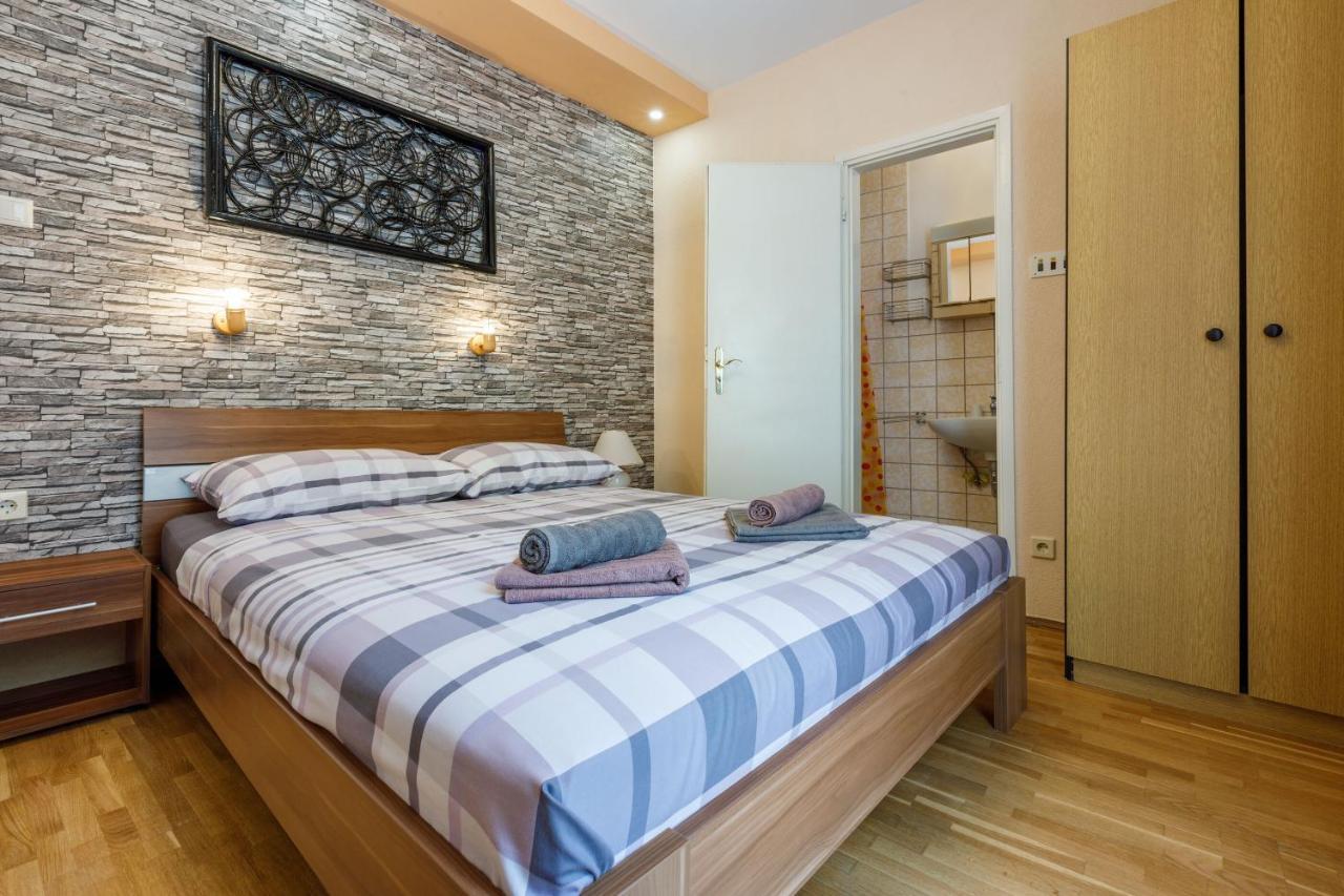 Apartments And Room Art Crikvenica Eksteriør billede