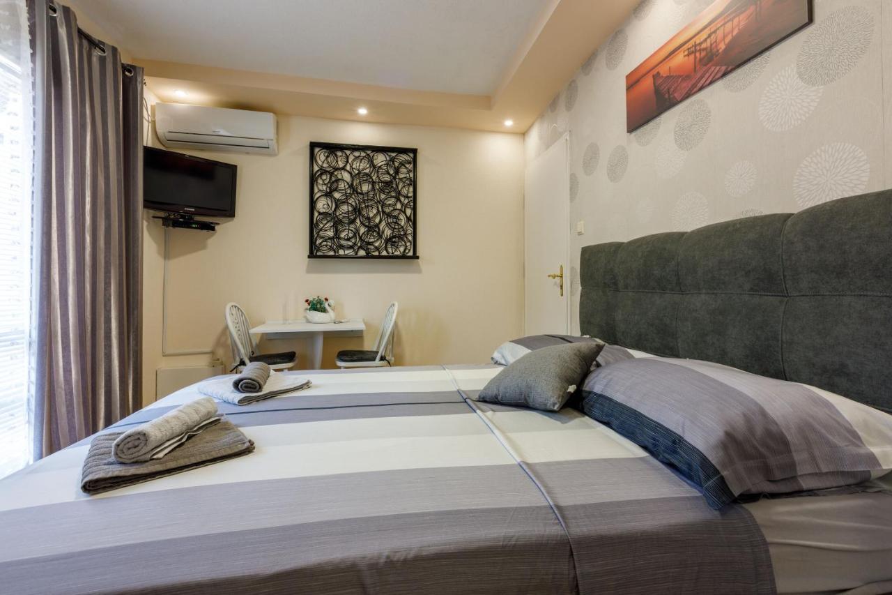 Apartments And Room Art Crikvenica Eksteriør billede